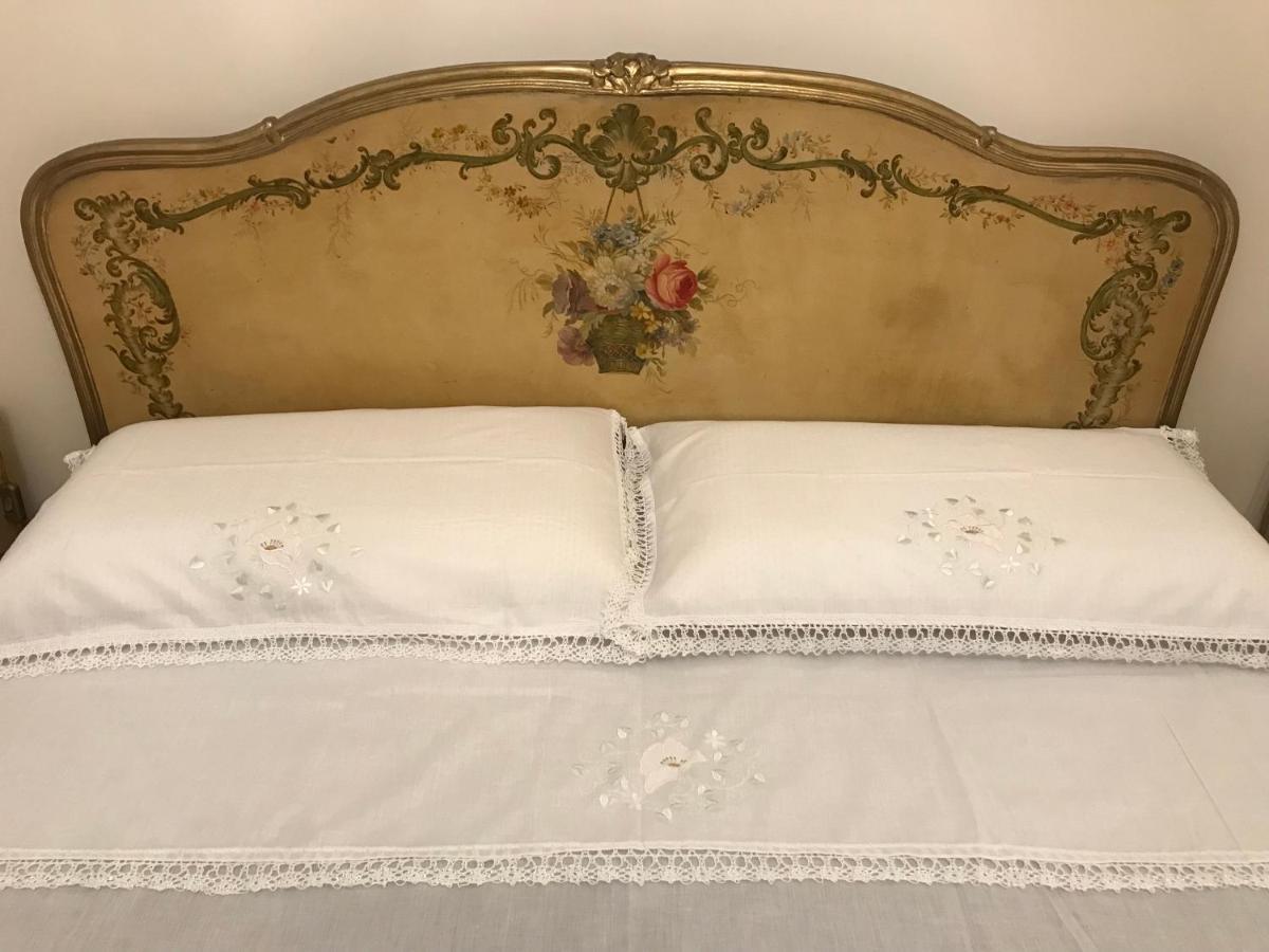 アルバLa Casa Del Melogranoアパートメント エクステリア 写真